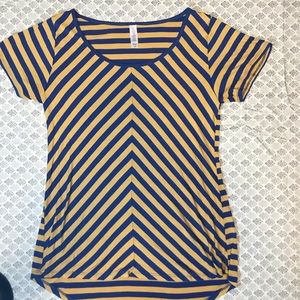 Lularoe top